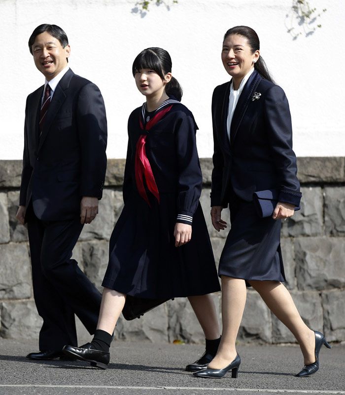 La princesa Masako canceló un viaje a la prefectura de Iwate (nordeste) la semana pasada para cuidar de su hija
