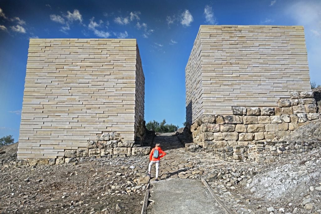 Foro romano de Torreparedones, Baena, Córdoba