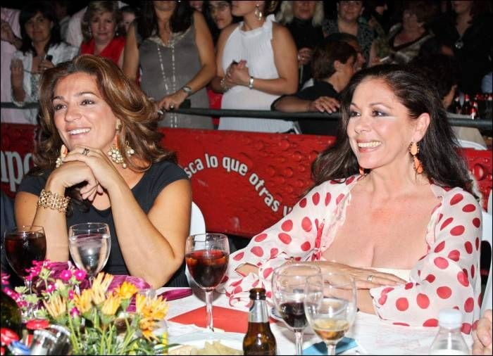 Isabel Pantoja y Raquel Bollo