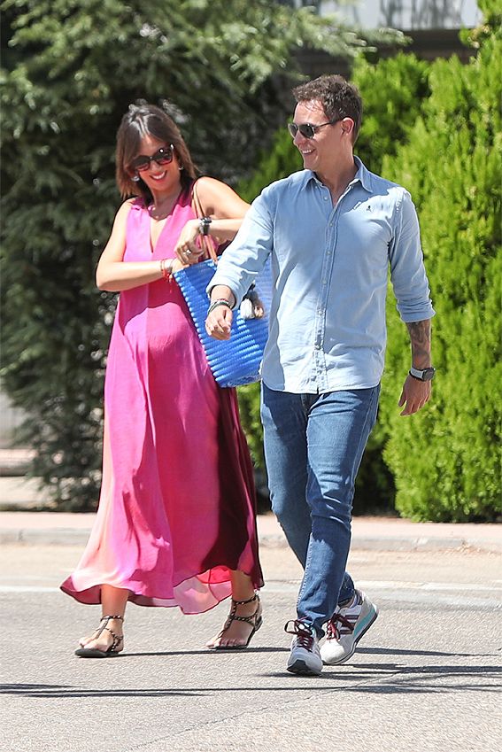 Patricia Pardo y Christian Gálvez juntos saliendo de la tele