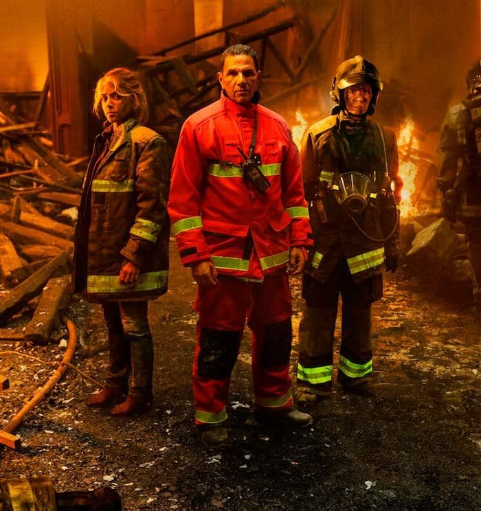 El incendio de Notre Dame marcó la vida de los protagonistas de esta serie