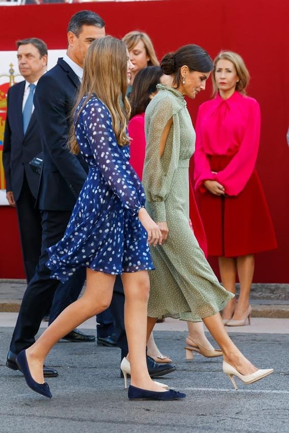 Reina Letizia y su look de origen español en el Día de la Hispanidad