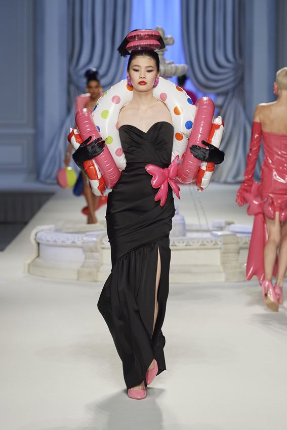 moschino051a