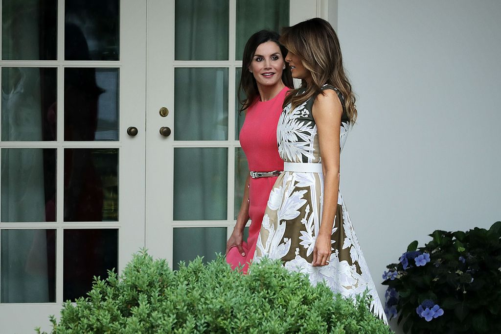 La reina Letizia con Melania Trump en la Casa Blanca en 2018