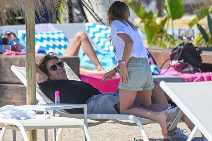 El Cordobés, en la playa con su familia