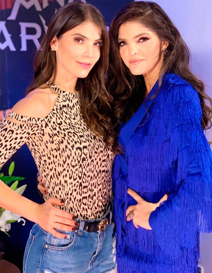 Esmeralda y Ana Bárbara