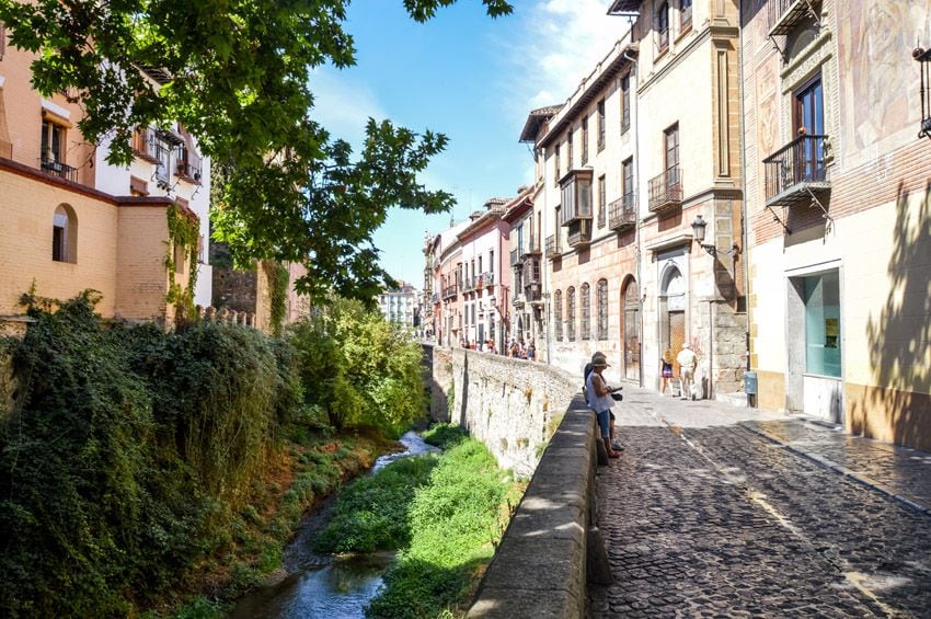 calle-darrro-granada