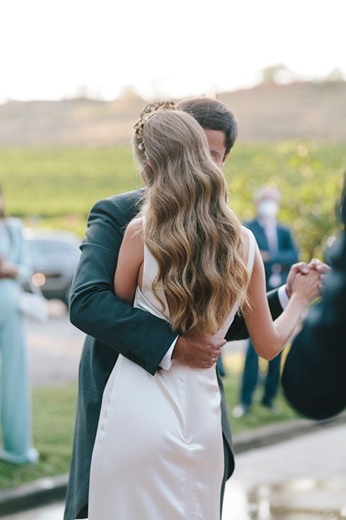 Baile nupcial en una boda de verano