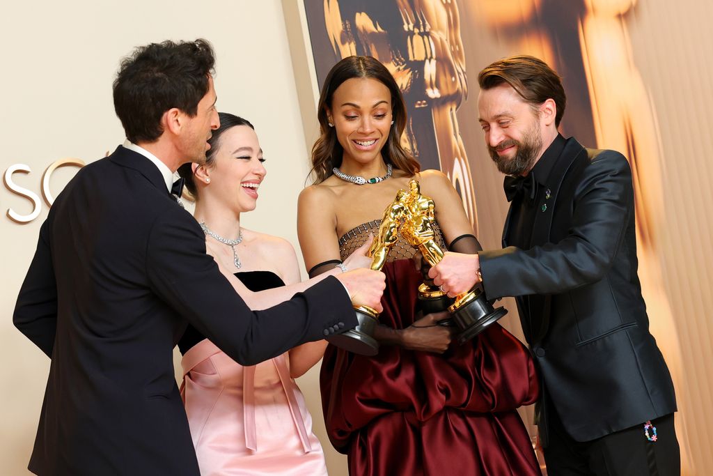 Adam Brody, Mikey Madison, Zoe Saldaña y Kieran Culkin