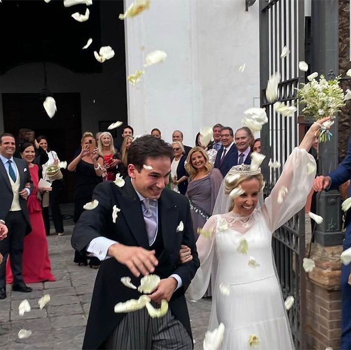 La felicidad de María del Monte en la boda de Teresa, la hija de su pareja Inmaculada Casal