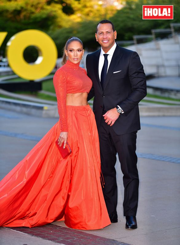 Alex Rodriguez emociona a JLo en su cumpleaños