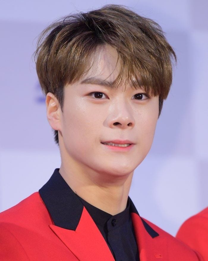 moonbin-1