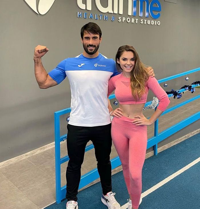 Melody y su pareja, en una foto en el gimnasio cuando su relación todavía era secreta