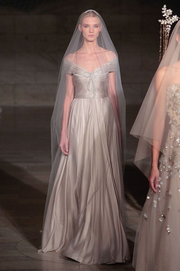 reem_acra_22a