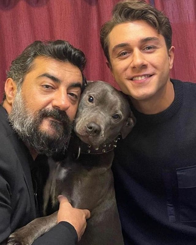 Celil Nalçakan ('Hermanos') siente debilidad por su perro Robin