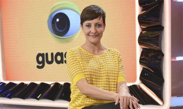 La presentadora no compaginará su labor en 'Guasabi' de Mediaset y su participación en 'El Club de la Comedia'
