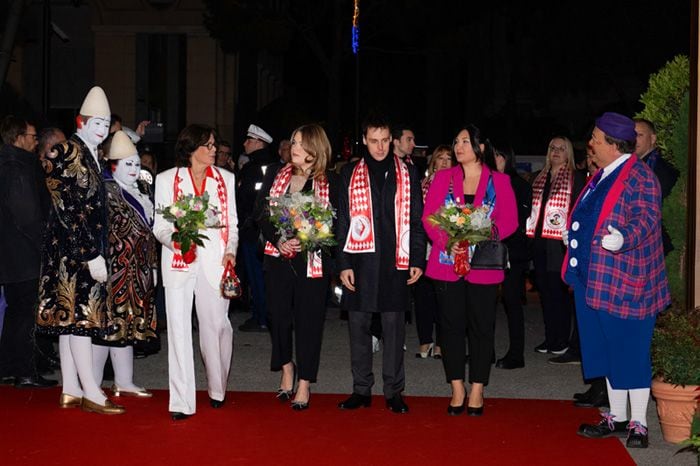 Estefanía de Mónaco y su familia