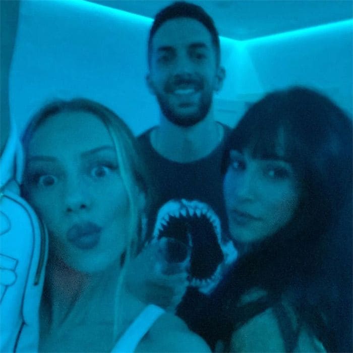 Aitana Ocaña, Ester Expósito y David Broncano