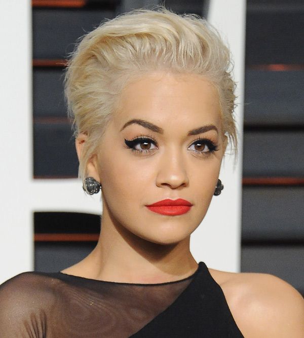 La cantante Rita Ora es fan incondicional de los cambios de imagen.
