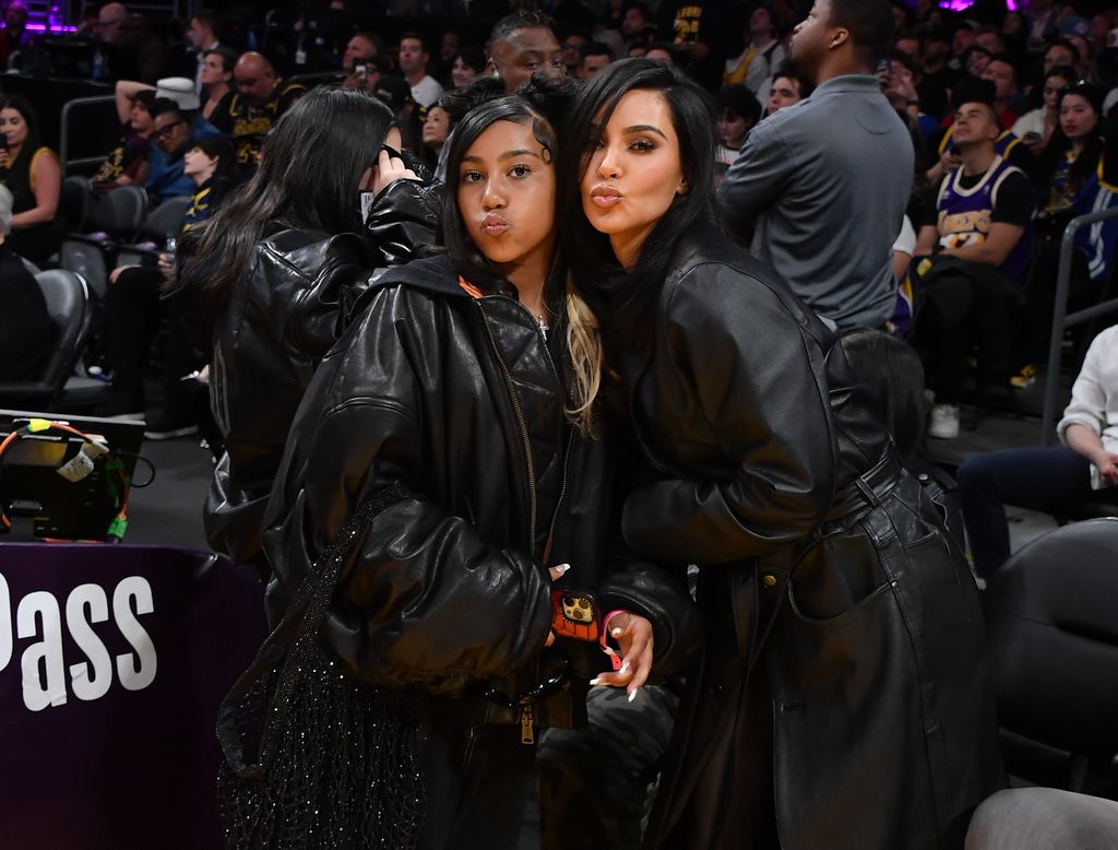 Kim Kardashian con su hija North West 