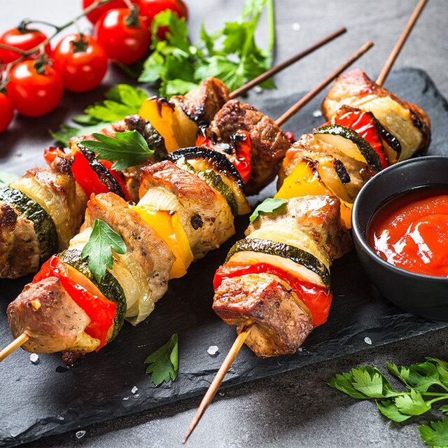 Brochetas de carne: 8 recetas irresistibles