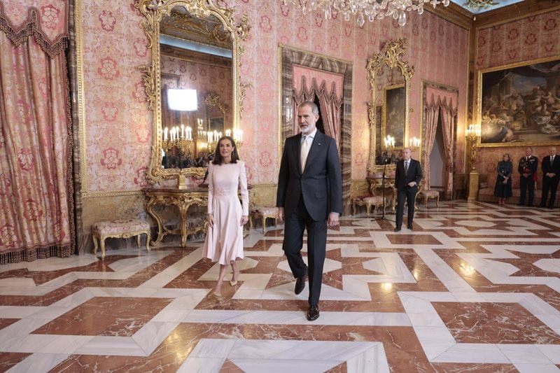 Los reyes Felipe y Letizia en el Palacio Real 