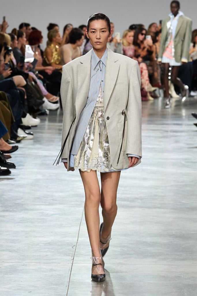 Paris Fashion Week: Rabanne Primavera/Verano 2025