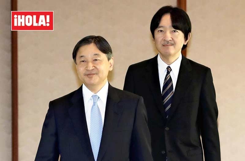 Naruhito y Akishino de Japón