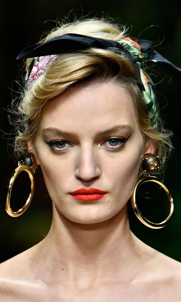 tendencias de accesorios para el cabello dolce gabbana