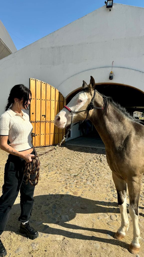 Karla Laveaga en el rancho 'Los Tres Potrillos'.