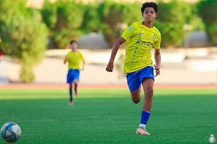 Cristiano Ronaldo Jr. jugando con el Alnassr