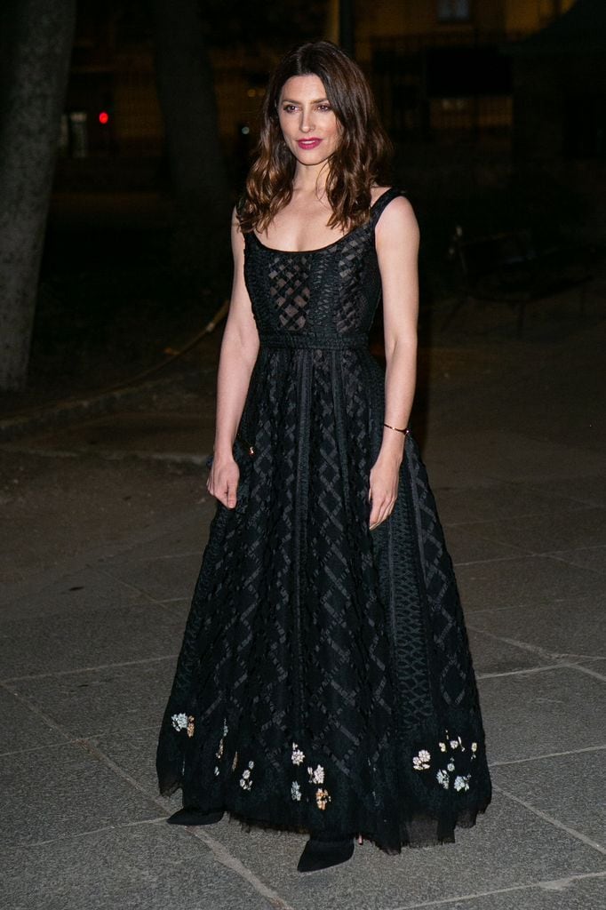  Barbara Lennie vestido negro street style 