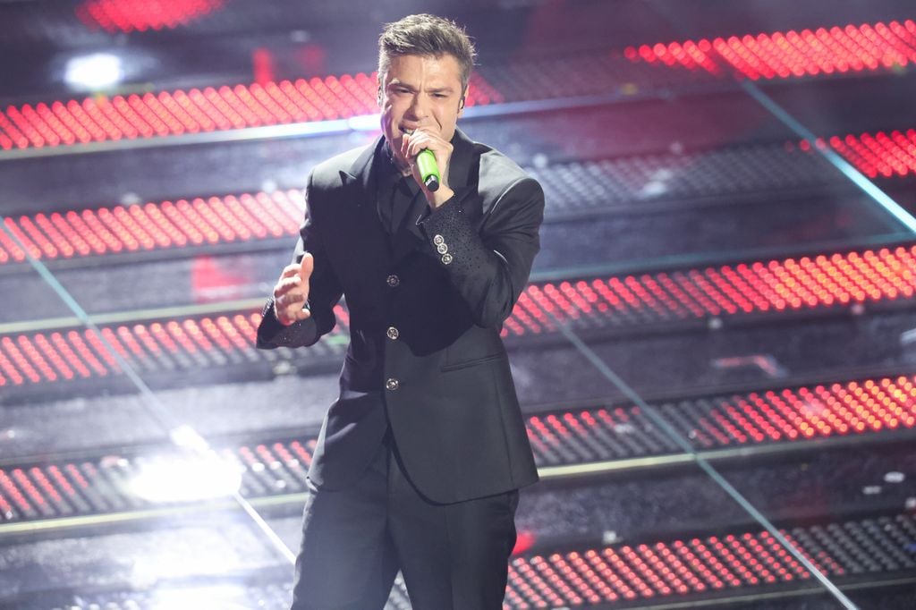 Fedez attends the 75th Sanremo Music Festival 2025 at Teatro Ariston on February 11, 2025 in Sanremo, Italy. (Photo by Daniele Venturelli/Daniele Venturelli/Getty Images )