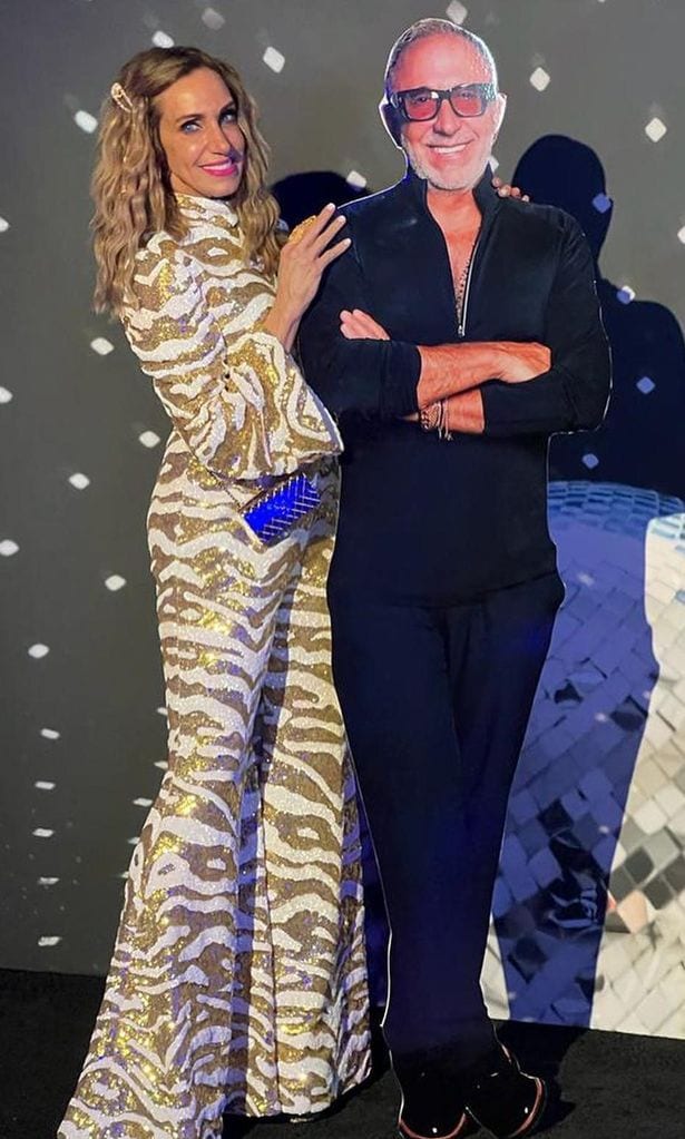 lili estefan en la fiesta de su t o emilio