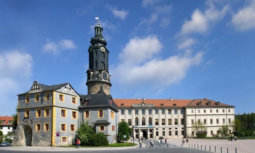 castillo de la ciudad de weimar patrimonio de la humanidad en alemania