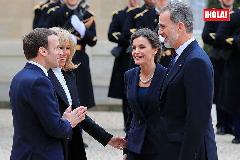 Los reyes Felipe y Letizia con los Macron