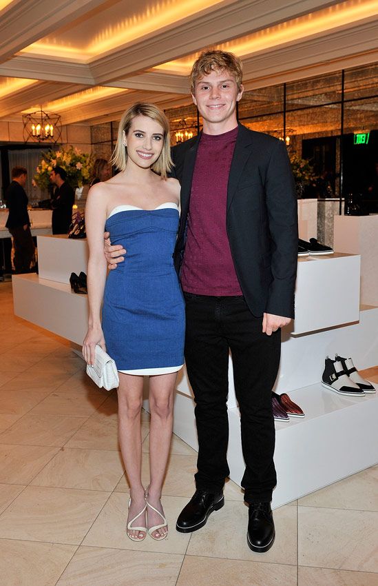 evan_peters_emma_roberts_6a