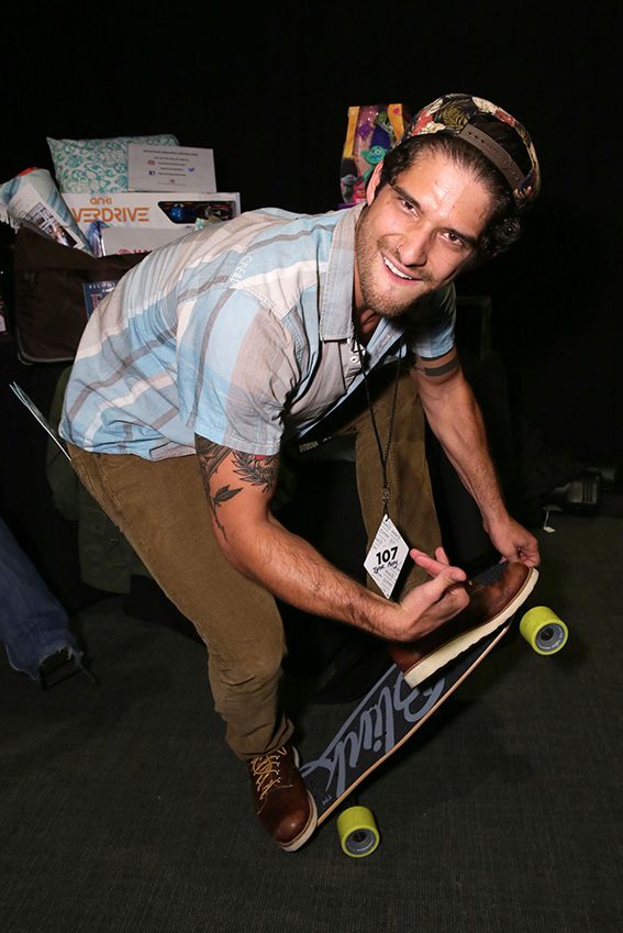 looks tyler posey5