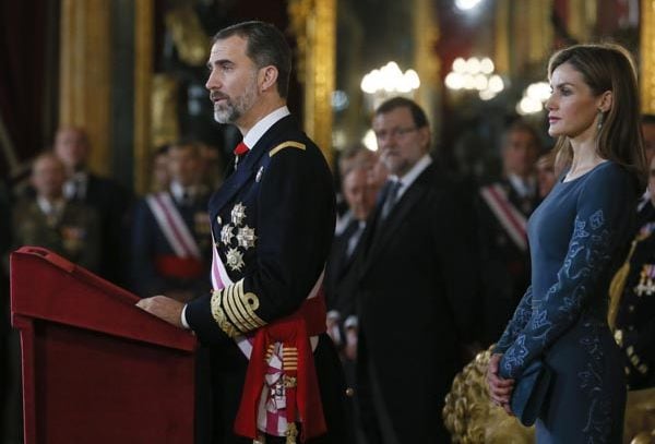 En su discurso, don Felilpe recordó que su padre durante su reinado vivió la gran transformación de las fuerzas armadas
