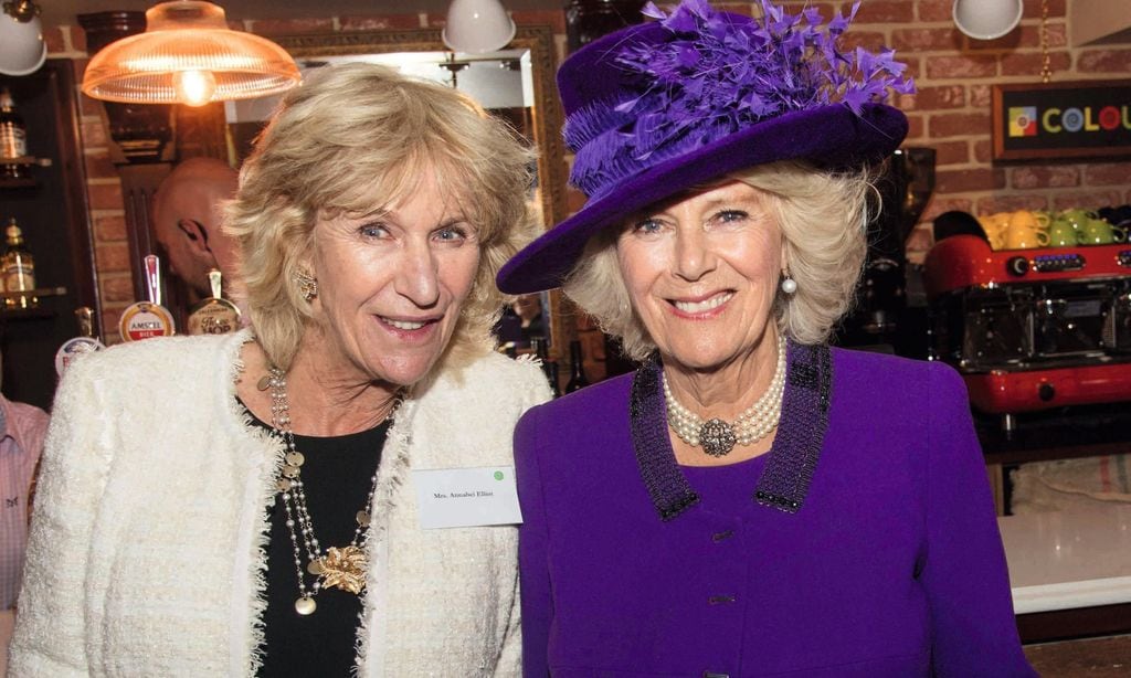 Hola 4109 Annabel Elliot and Camilla Duchess of Cornwall