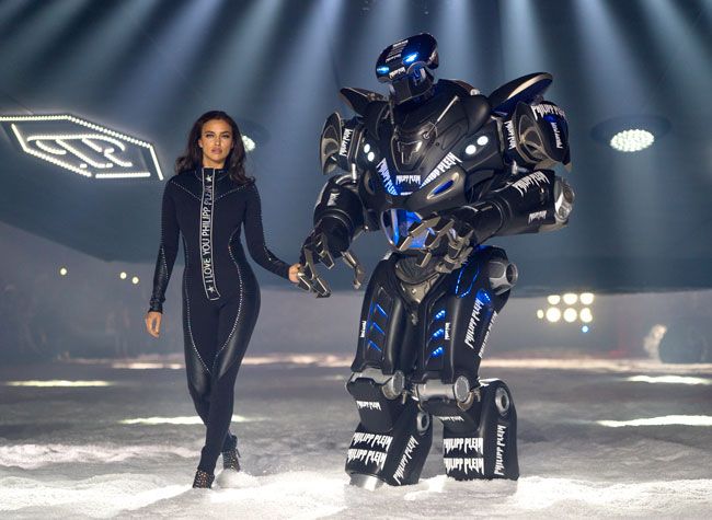 Irina Shayk durante el desfile de Philipp Plein otoño-invierno 2018/19 en la MBFWNY