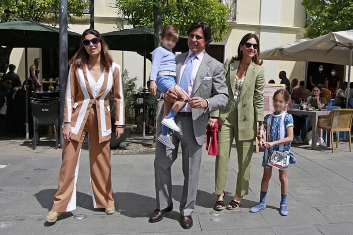 Francisco Rivera y su familia en Semana Santa