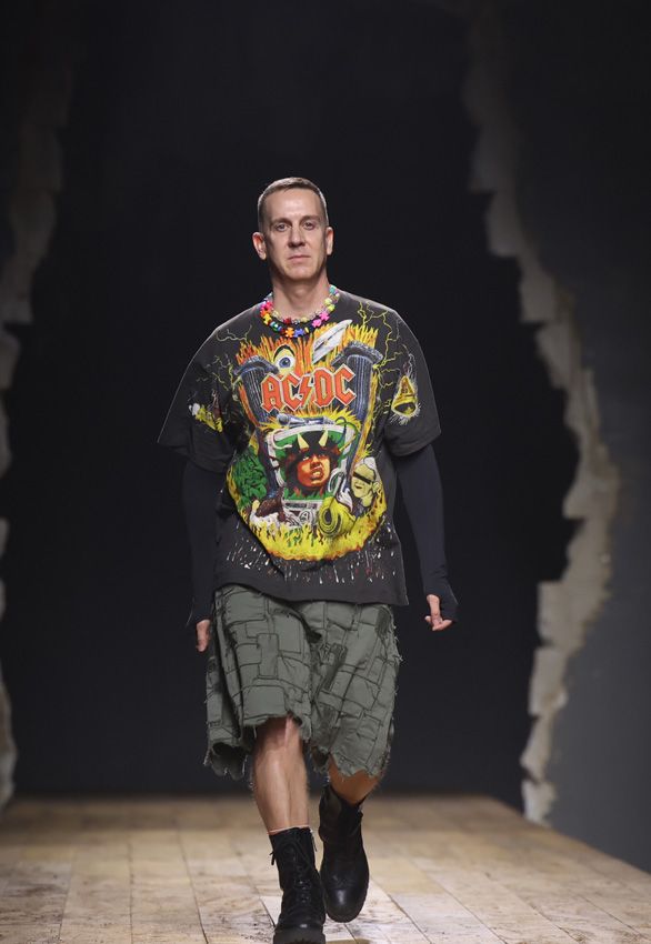 Jeremy Scott deja Moschino tras 13 años y te resumimos su legado