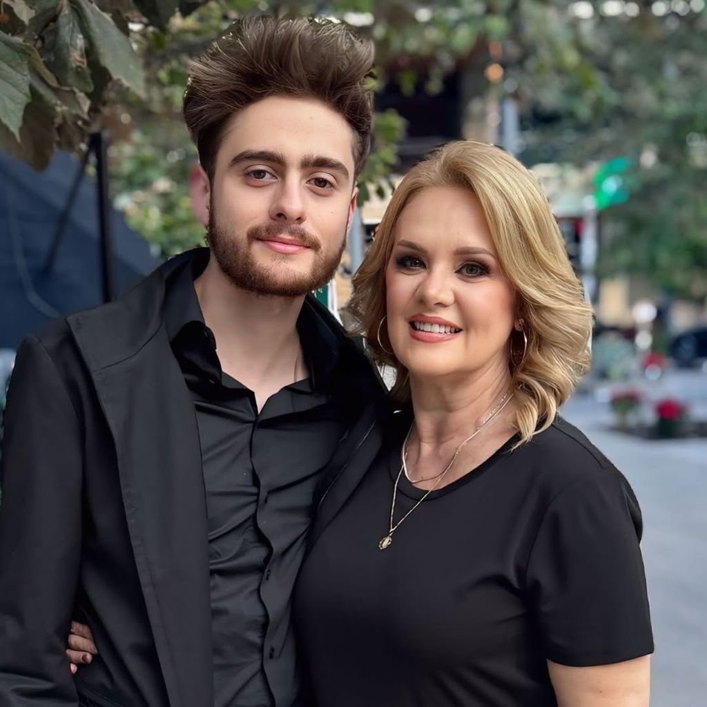 Erika Buenfil confessed to us that this series is dedicated to his son.