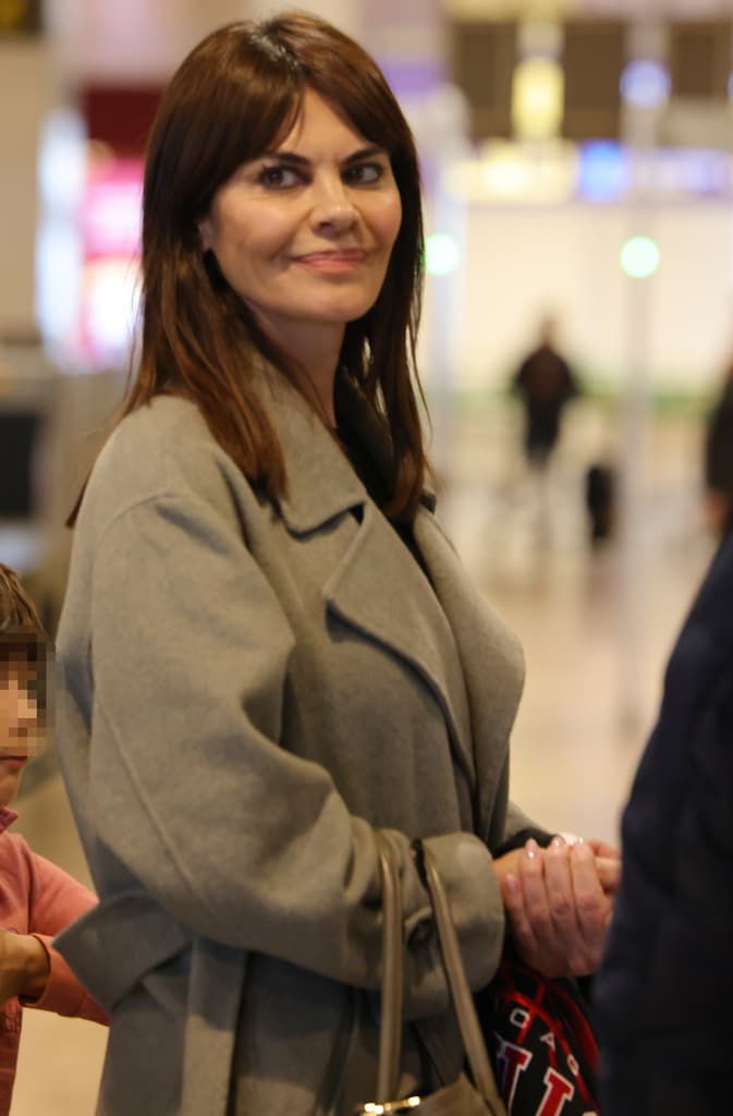 Maria Jose Suarez en el aeropuerto 