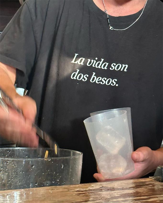 La vida son dos besos