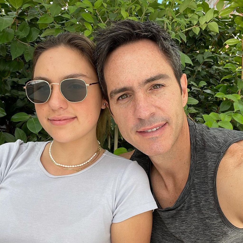 mauricio ochmann y su hija