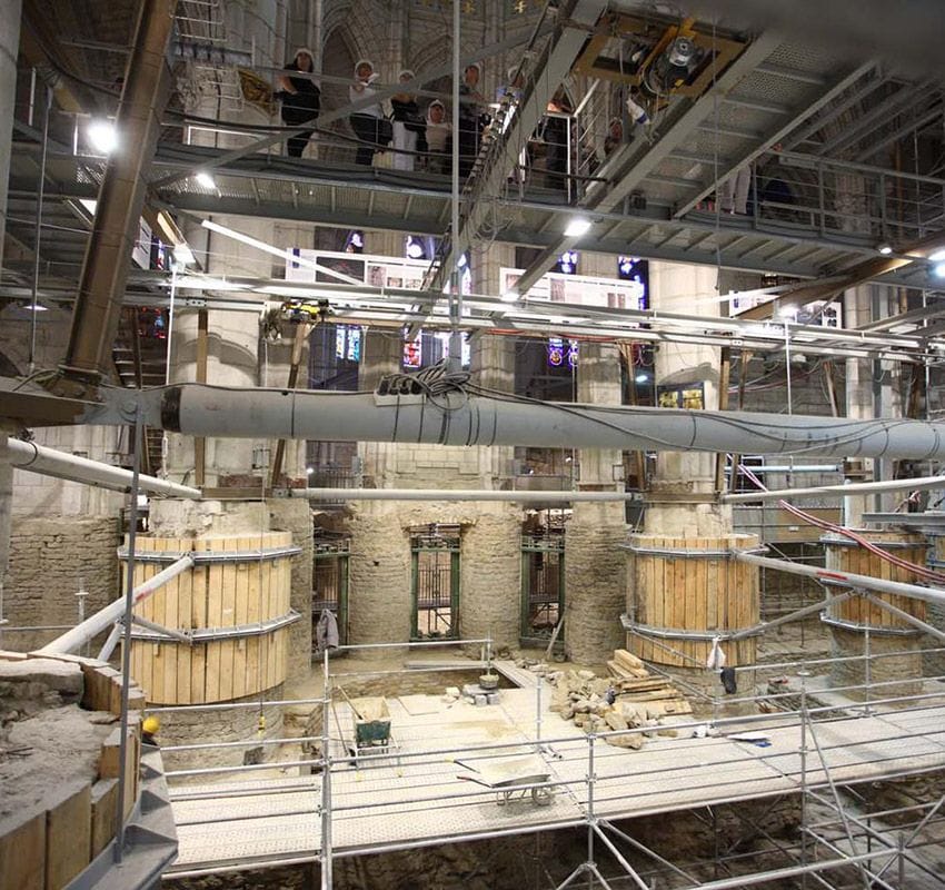 Obras en la catedral vieja de Santa María