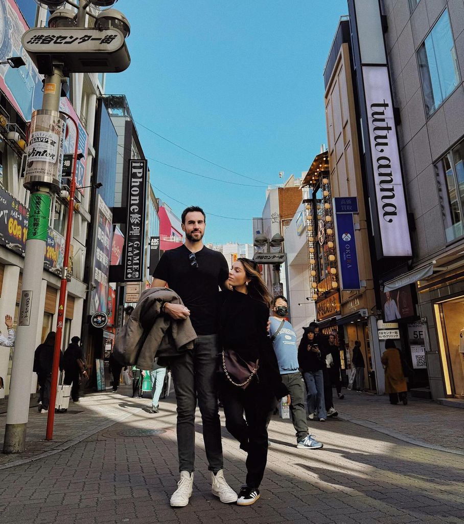 Pablo Bernot dio la sorpresa a Sofía al llevarla a Japón de luna de miel.