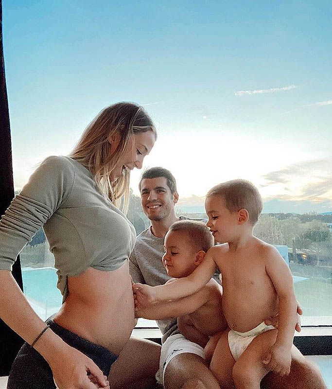 Alice Campello, Álvaro Morata y sus hijos